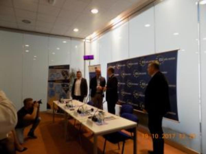 Izvještaj „Alternativni odgovori na 716 pitanja iz Upitnika Evropske komisije za BiH“ uručen ambasadoru Wigemarku