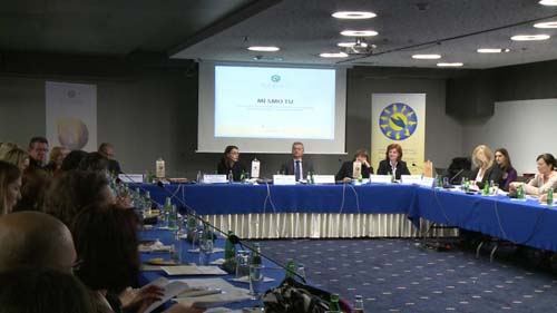 ROUND TABLE 