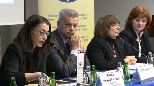 ROUND TABLE 